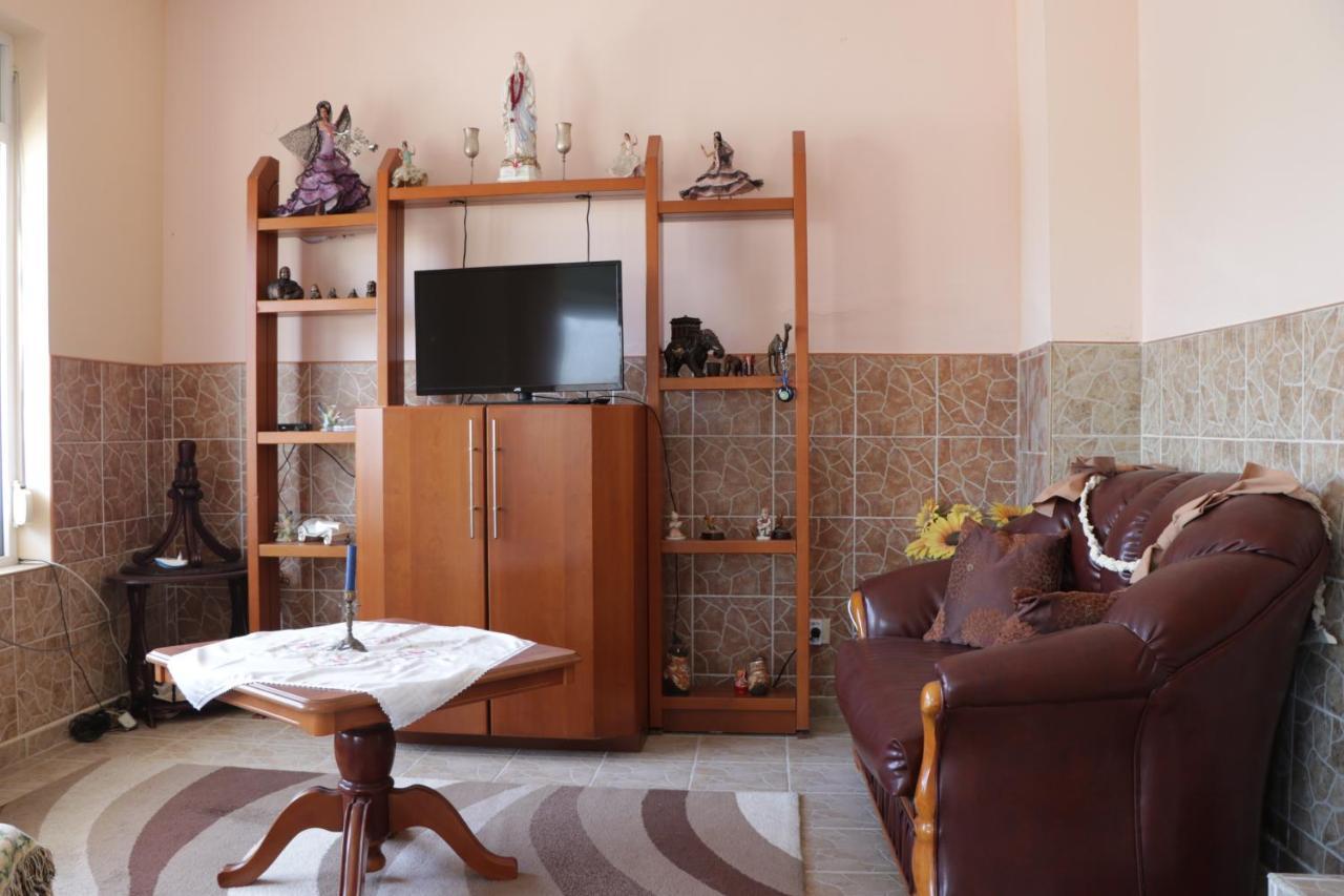 Villa Nora Albena Dış mekan fotoğraf