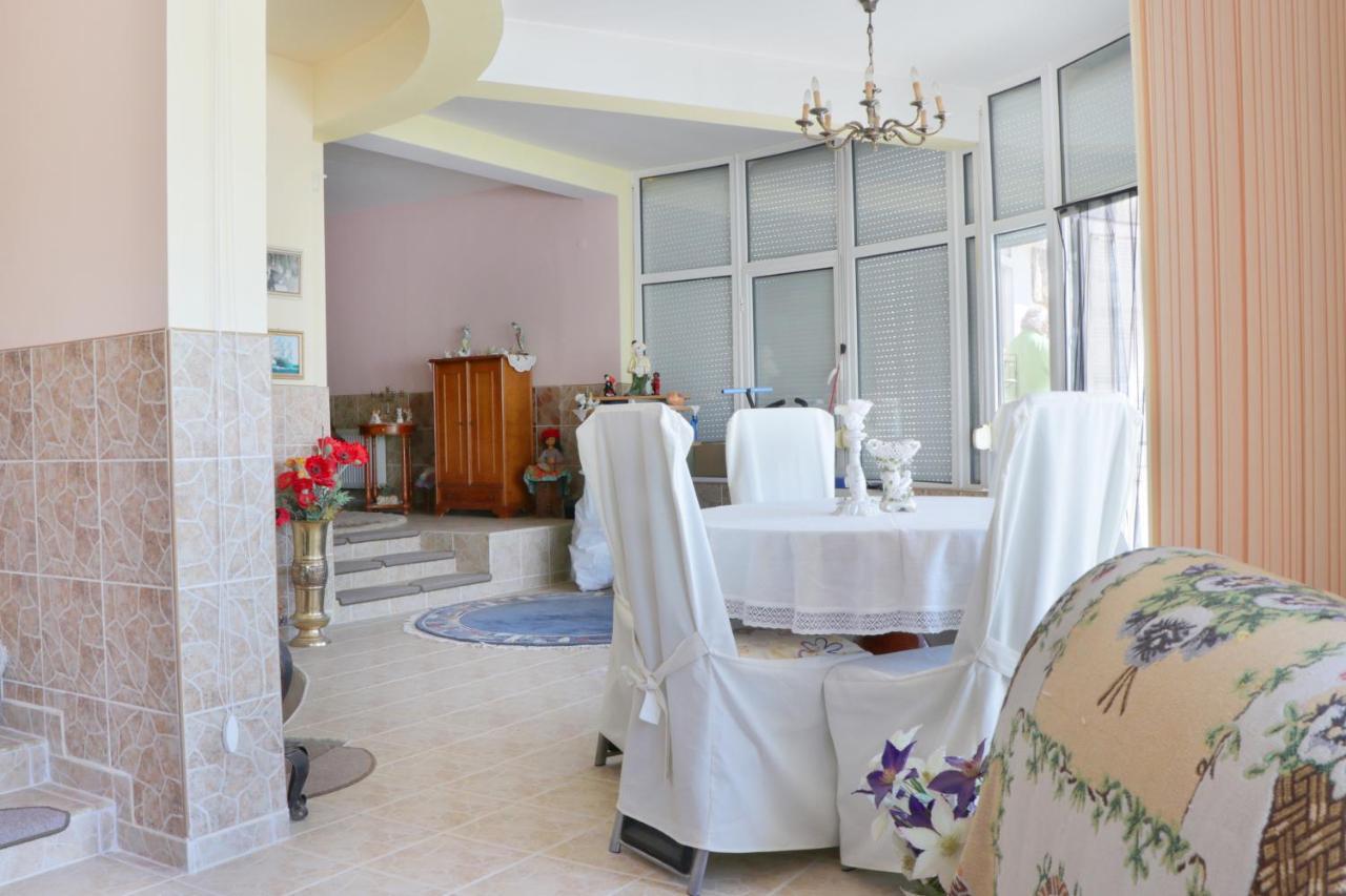 Villa Nora Albena Dış mekan fotoğraf